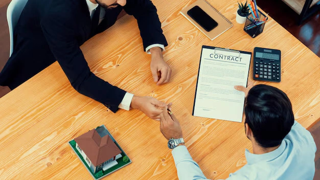 Moving Forward with Confidence with the Support of a Mediator Staveley